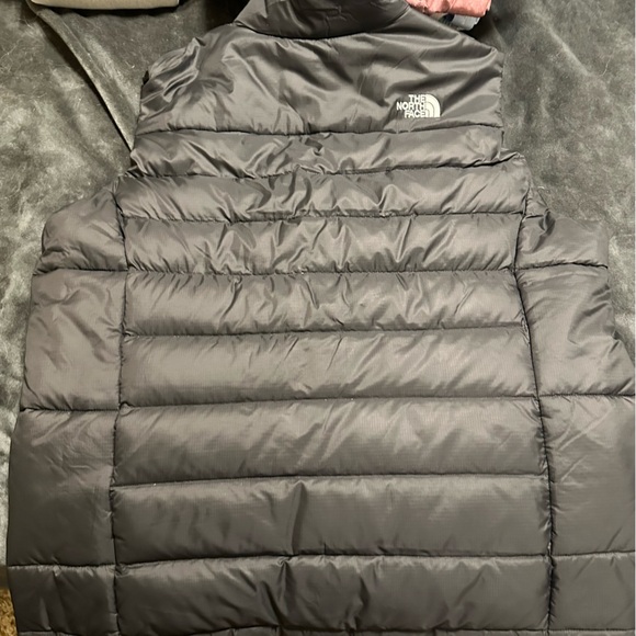 The North Face Puffer Vest XL - Picture 4 of 4